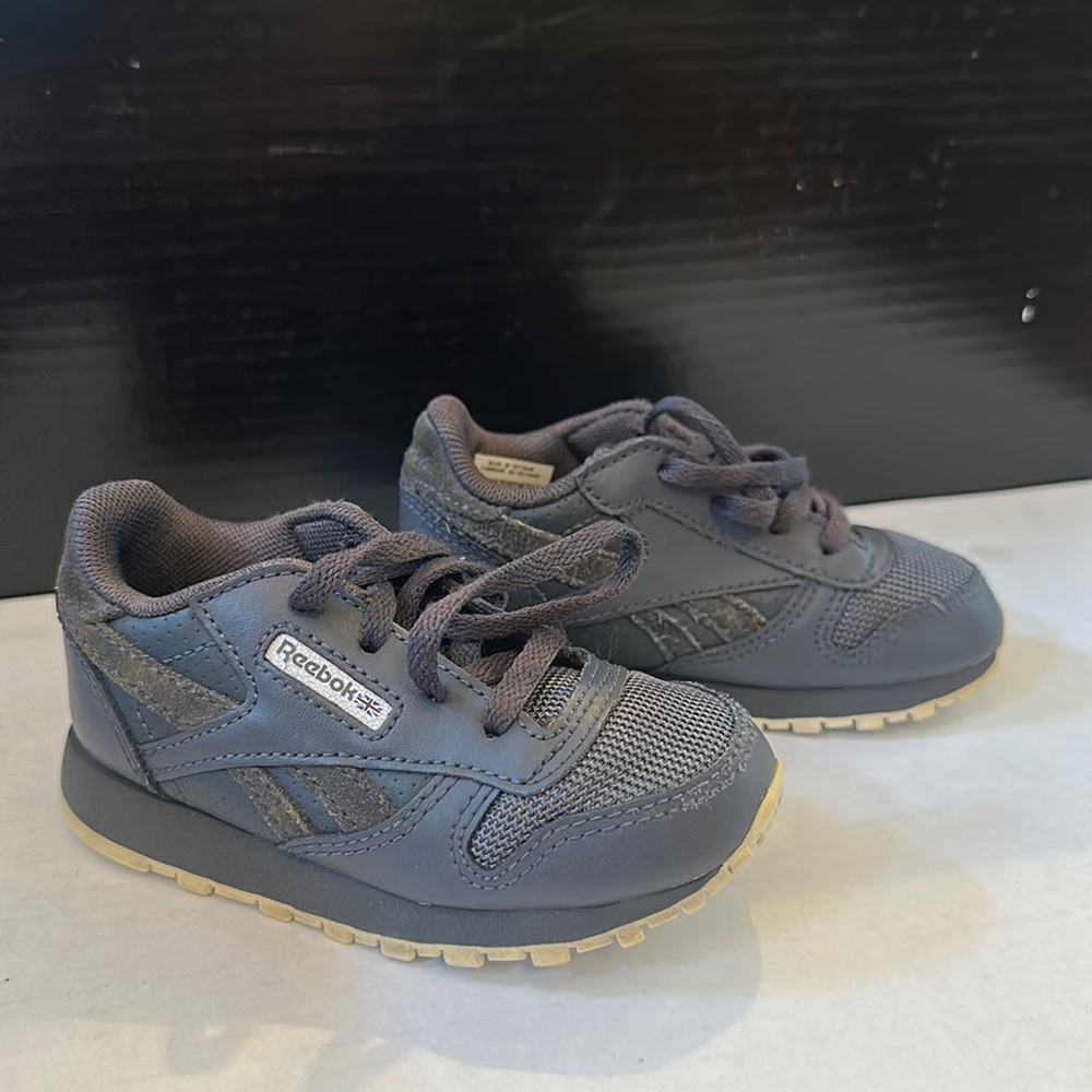 Reebok toddler shoes